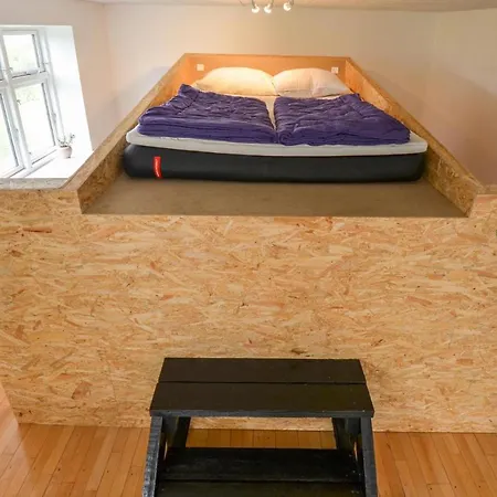 Three-bedroom In בית נופש Glesborg